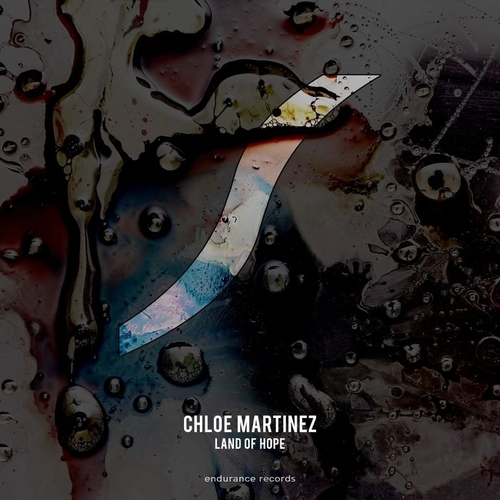 Chloe Martinez - Land of Hope [875481]